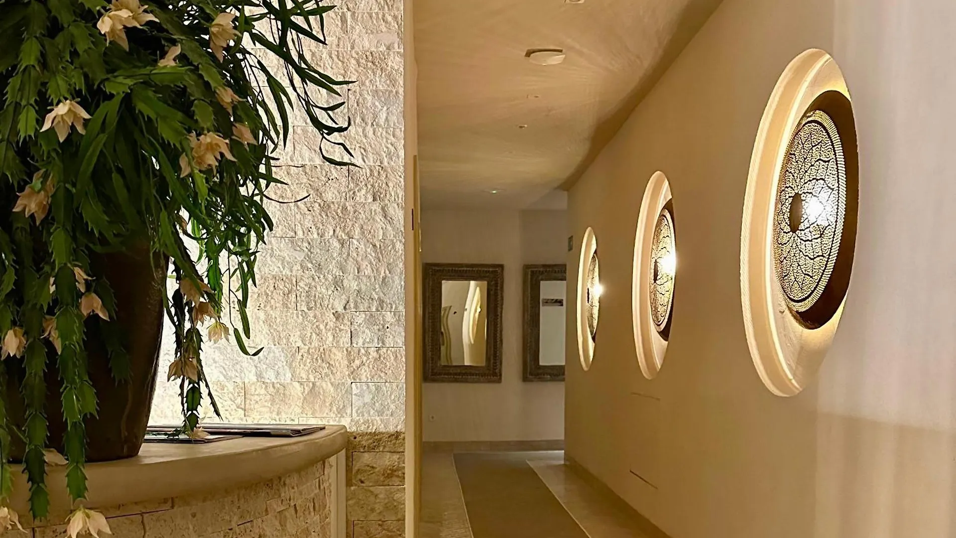 Comfy Studios Hotel Benalmadena 0*,