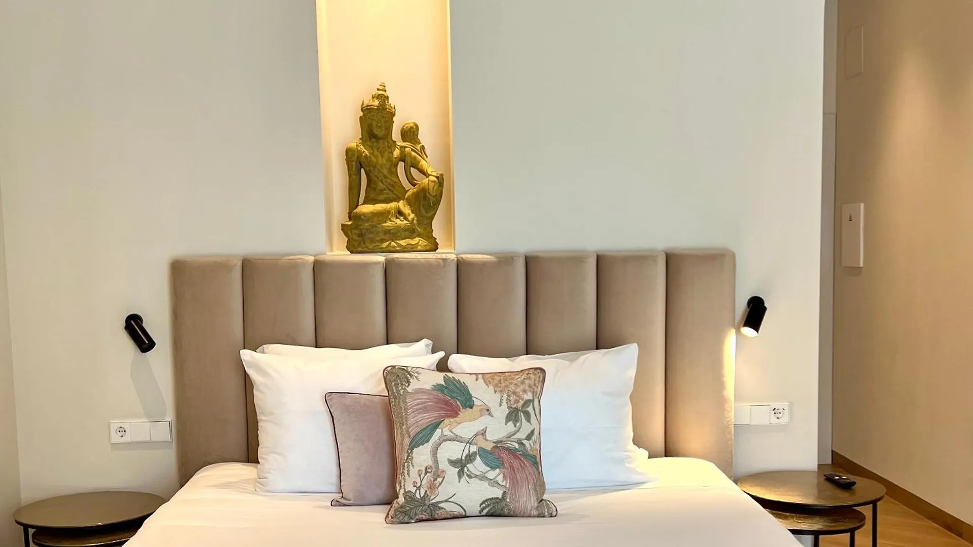 Comfy Studios Hotel Benalmadena 0*,